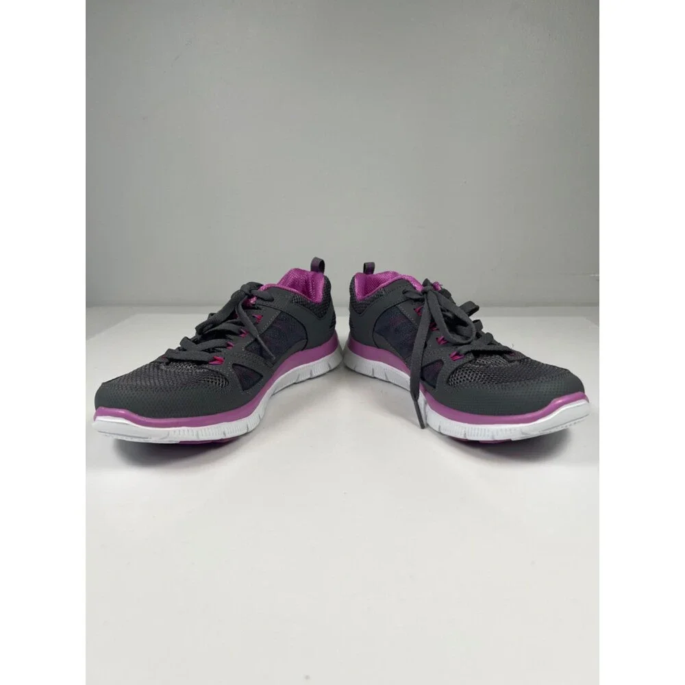 Skechers Women's Gray/Purple Lightweight Memory Foam Sneakers - 8.5